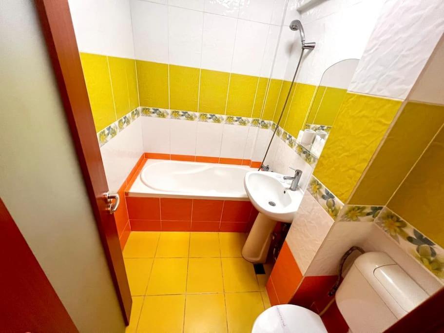Piata Ovidiu 14 Lowcost Constanţa Buitenkant foto